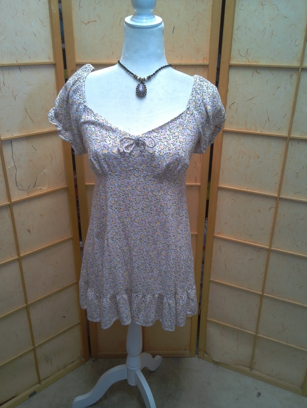 wild fable Pink Floral Scoop-Neck Dress  with Flutter Sleeves Size M